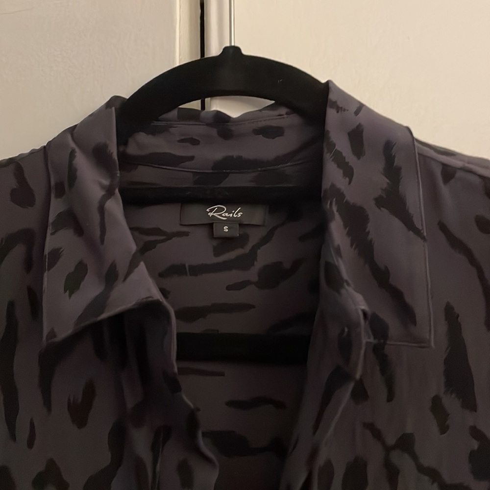 Rails Rhett Cheetah Print Shirt / Size Small - Picture 4 of 4